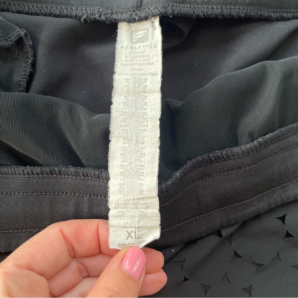 Fabletics Athletic Shorts - Picture 6 of 6